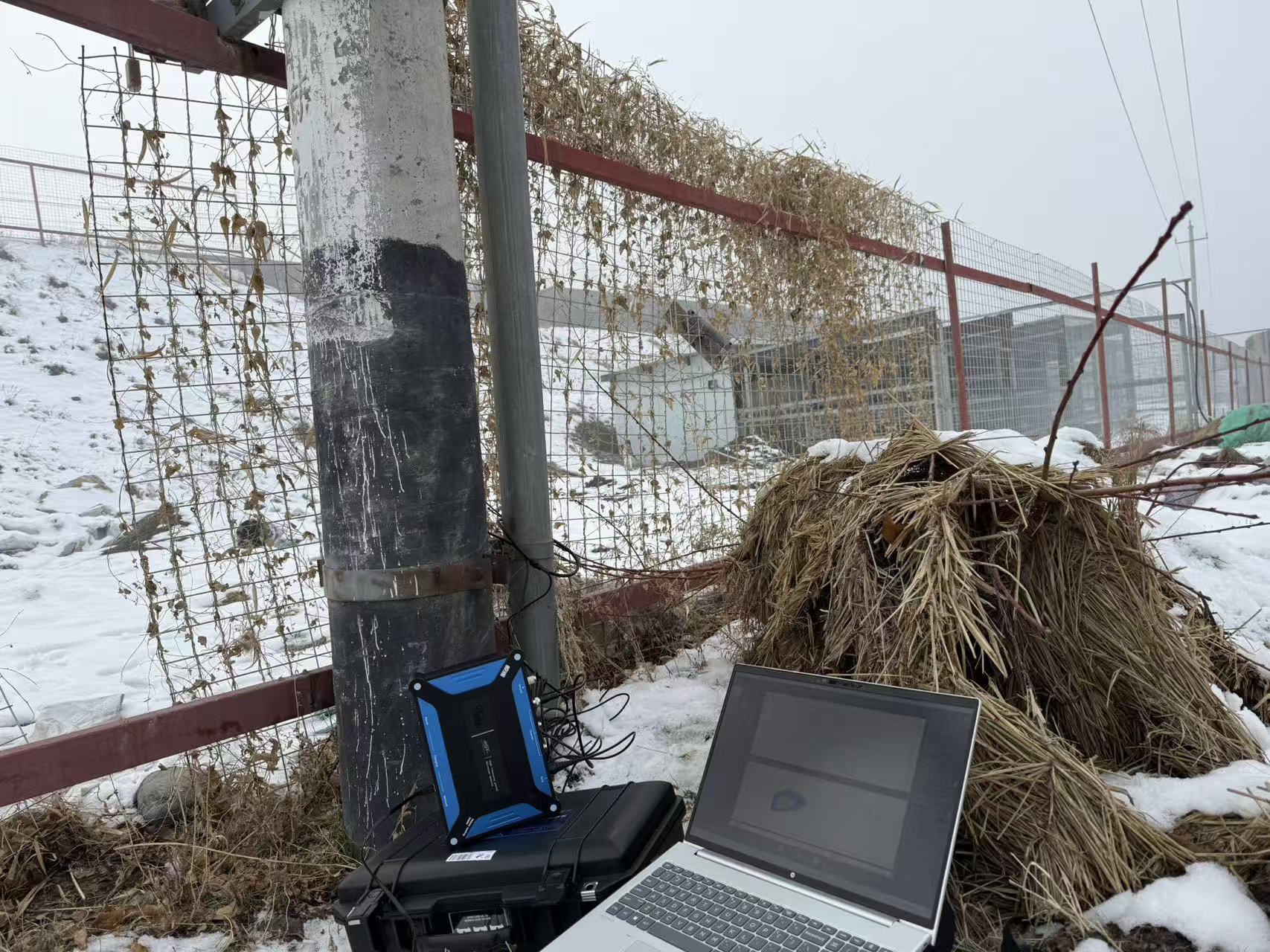 電纜局放測(cè)試儀使用現(xiàn)場(chǎng)